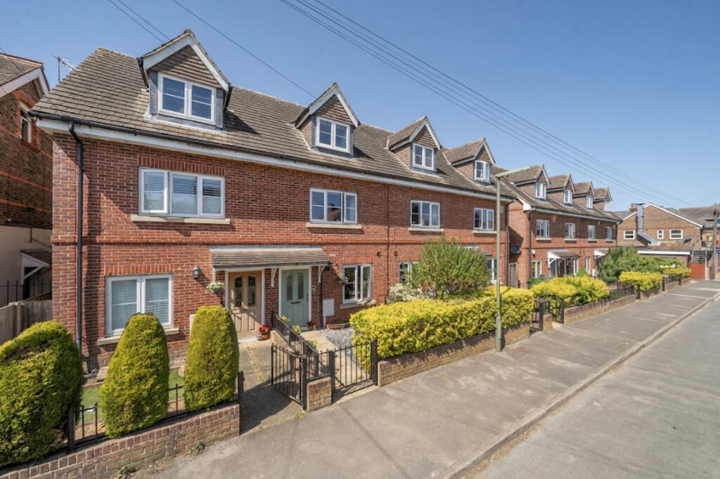 Main image of property: Talbot Road, Lingfield, RH7 6AY