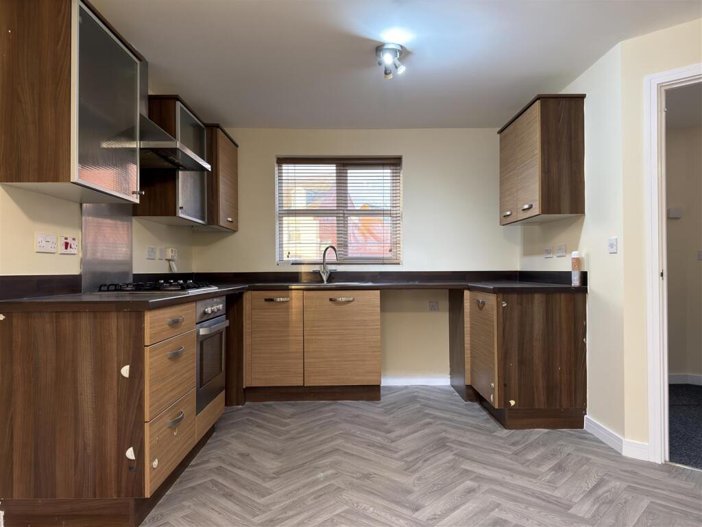Beagle Close, Leicester photo 3