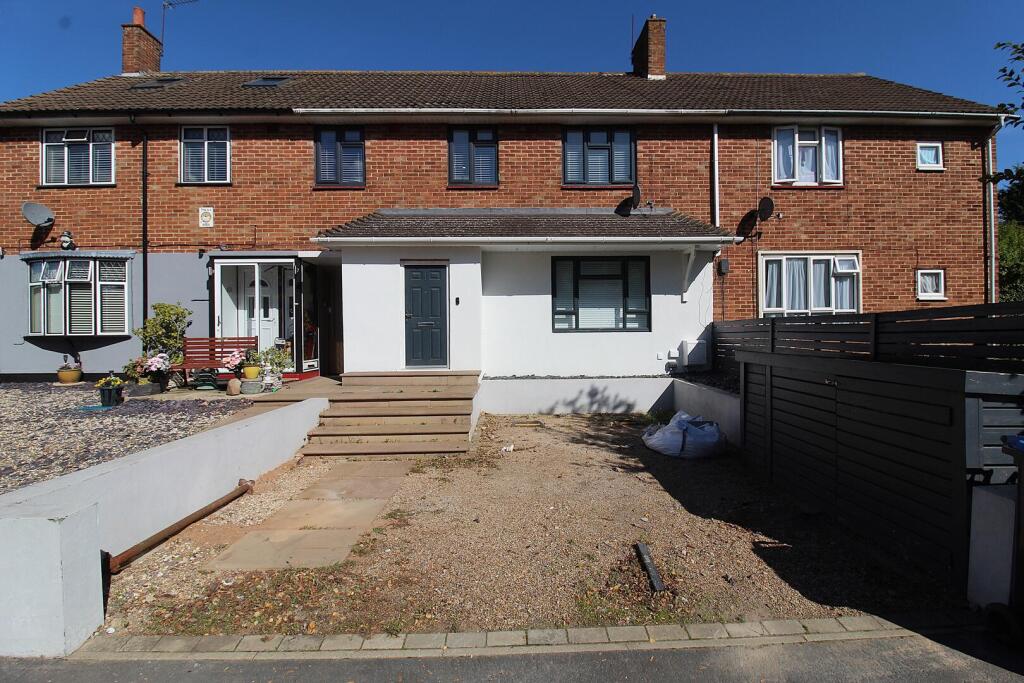 Main image of property: Bennetts End Road, Hemel Hempstead
