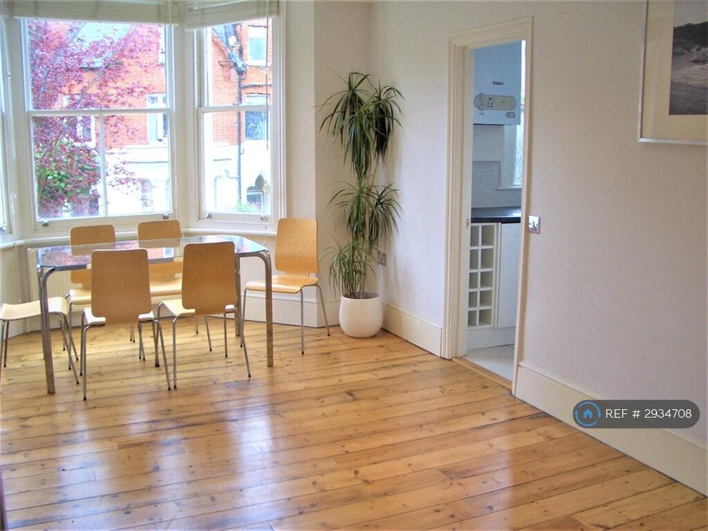 Main image of property: Romola Road, London, SE24