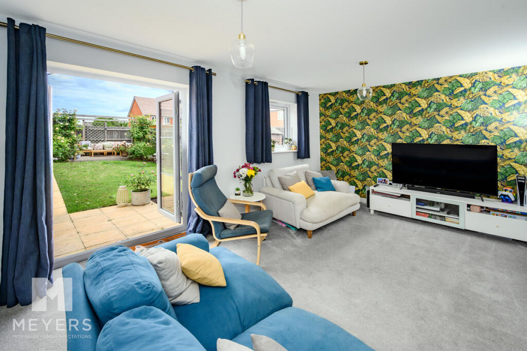 Narrowleaf Drive | Ringwood | BH24 photo 4