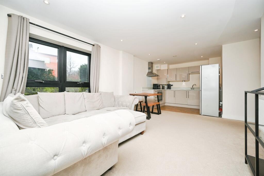 Additional image 2 of Bessemer Road, WELWYN GARDEN CITY