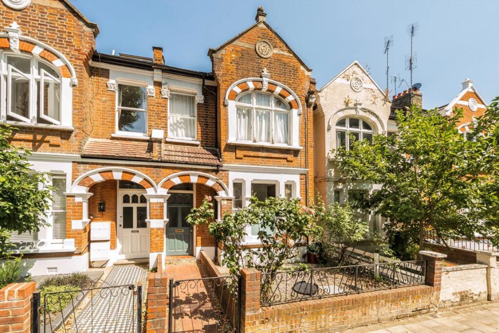 Main image of property: Silver Crescent, Chiswick