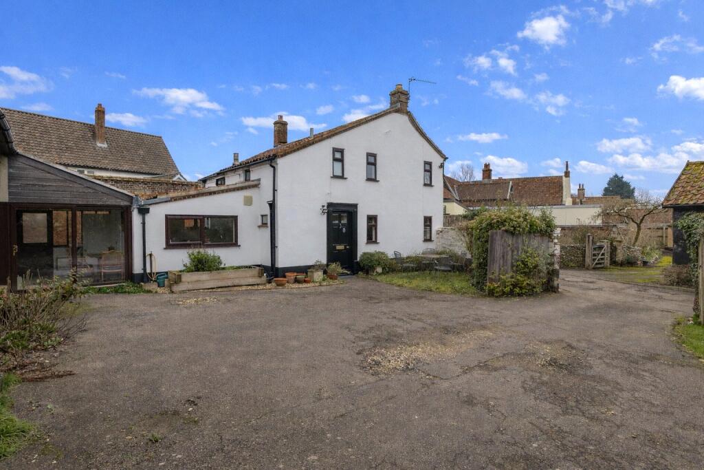 Main image of property: Copper Lane, NORWICH, Norfolk, NR9