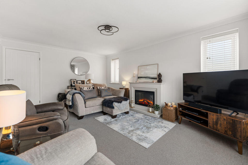 House in Cleethorpes, North East Lincolnshire - More