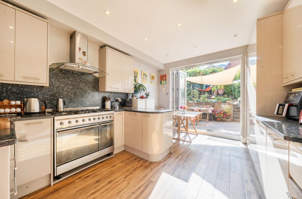 House in Tunbridge Wells, High Brooms, St James - View 5