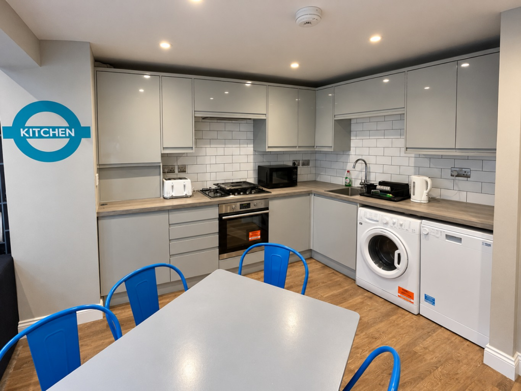 House in Hove, Aldrington - View 2