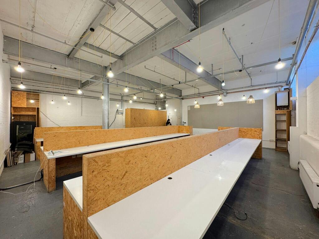 WhatsApp Image 2026-02-04 at 15.32.06.jpeg