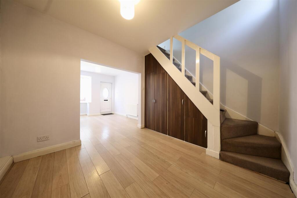Chester Avenue, Manvers street, Hull - View 6