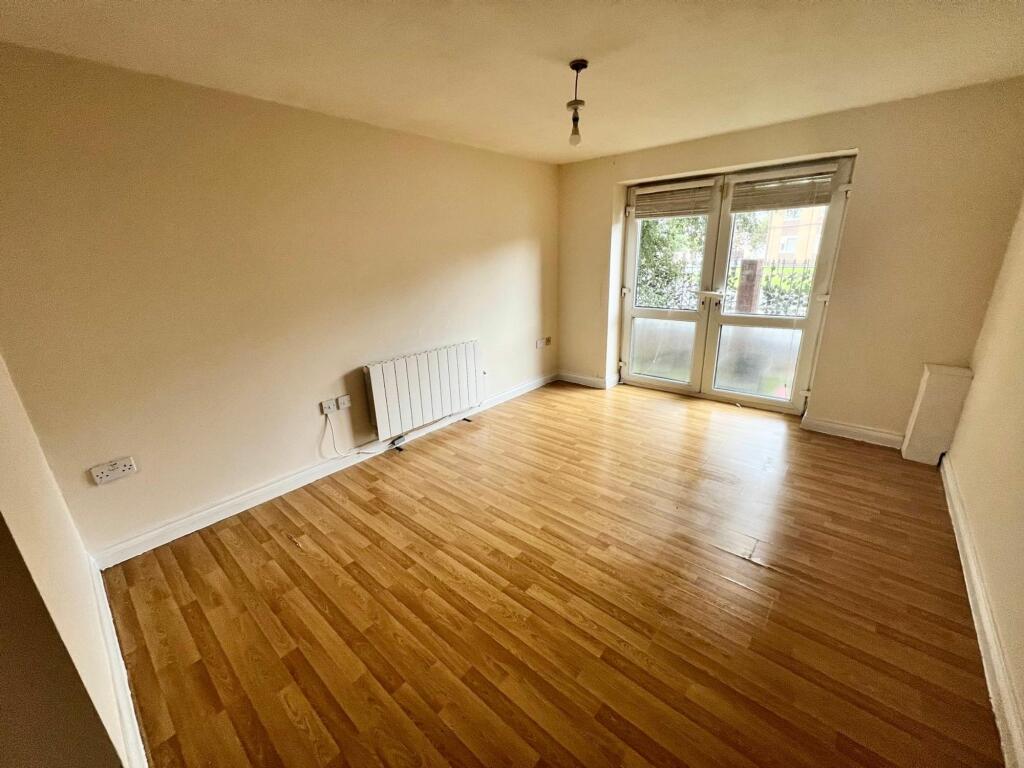 Apartment in Manchester - View 5