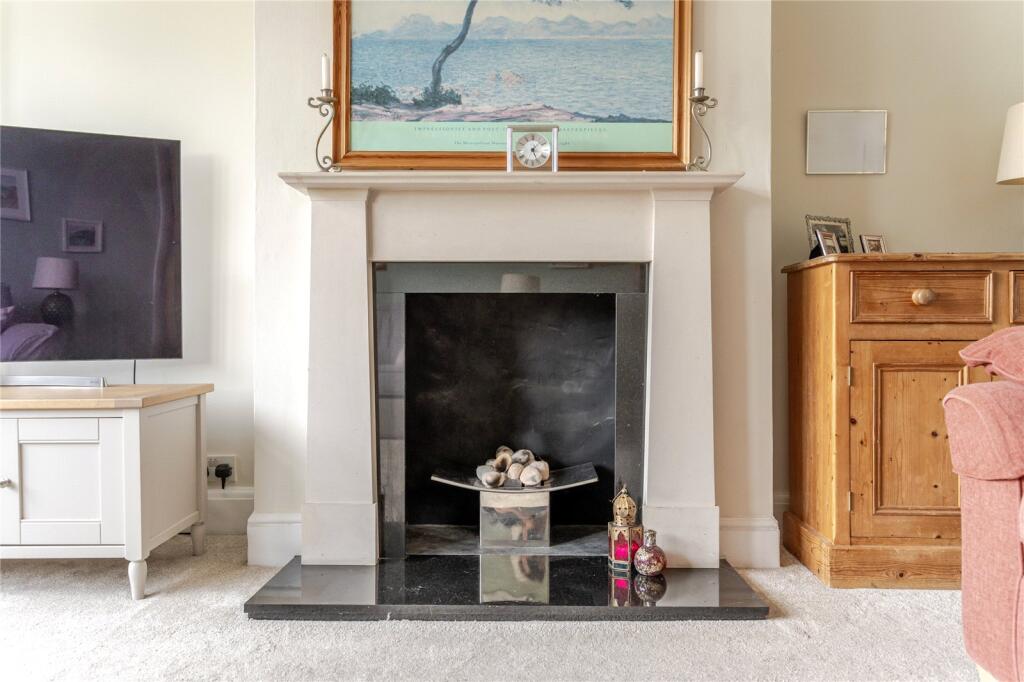 House in London - View 3