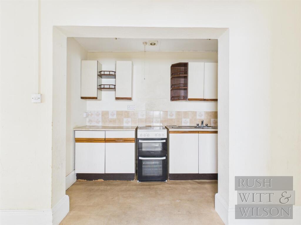 16 Market Street, St. Leonards-On-Sea photo 4