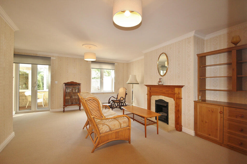 House in West Oxfordshire, Cogges, Witney - View 5
