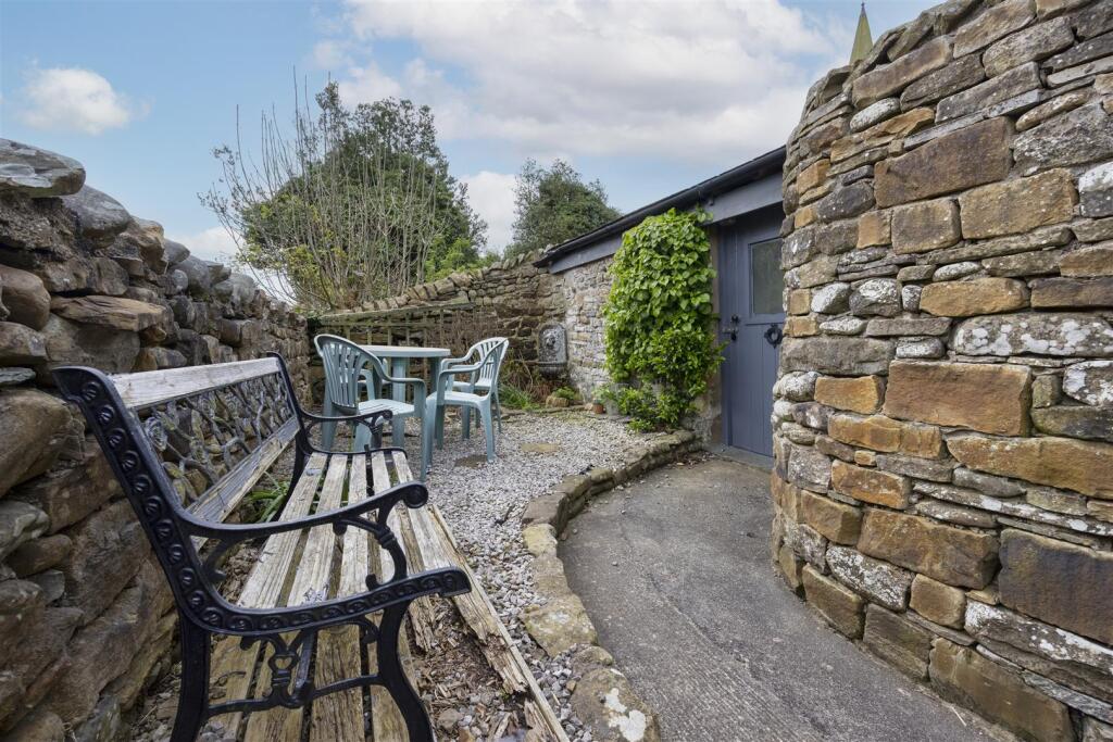 3 Stonebower Cottages, Burton in Lonsdale photo 3