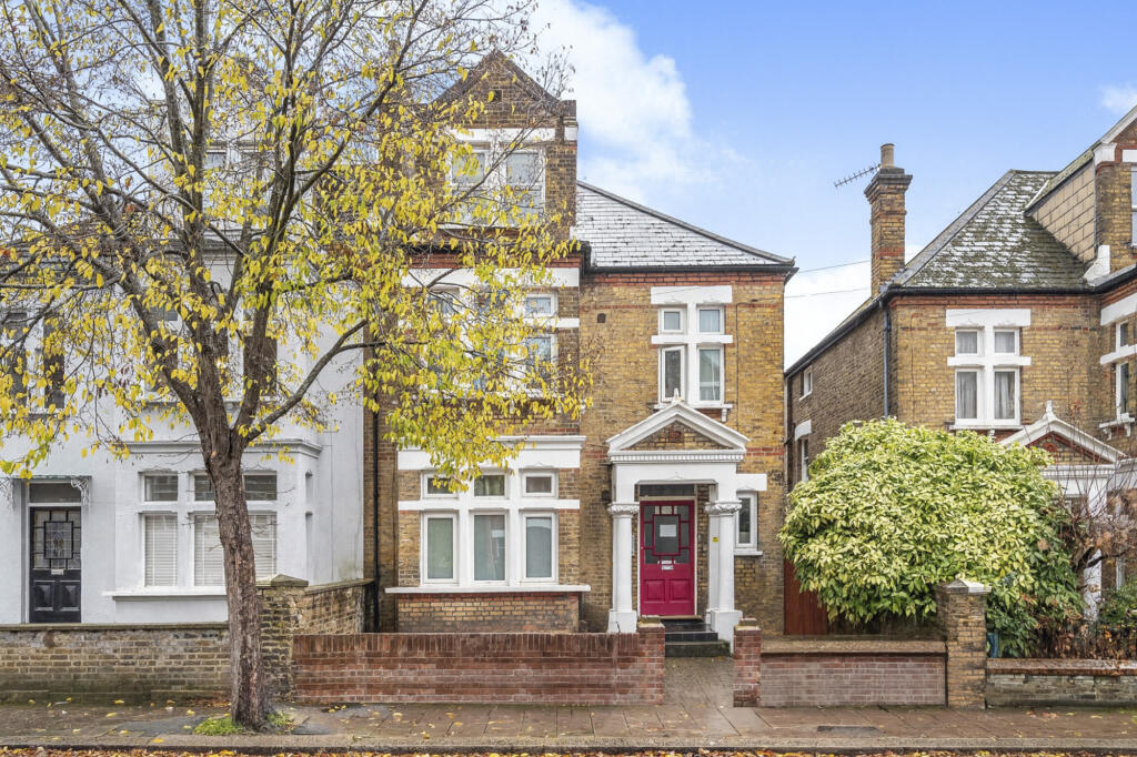 6-bed house on Barrow Road, London, SW16, £1,000,000