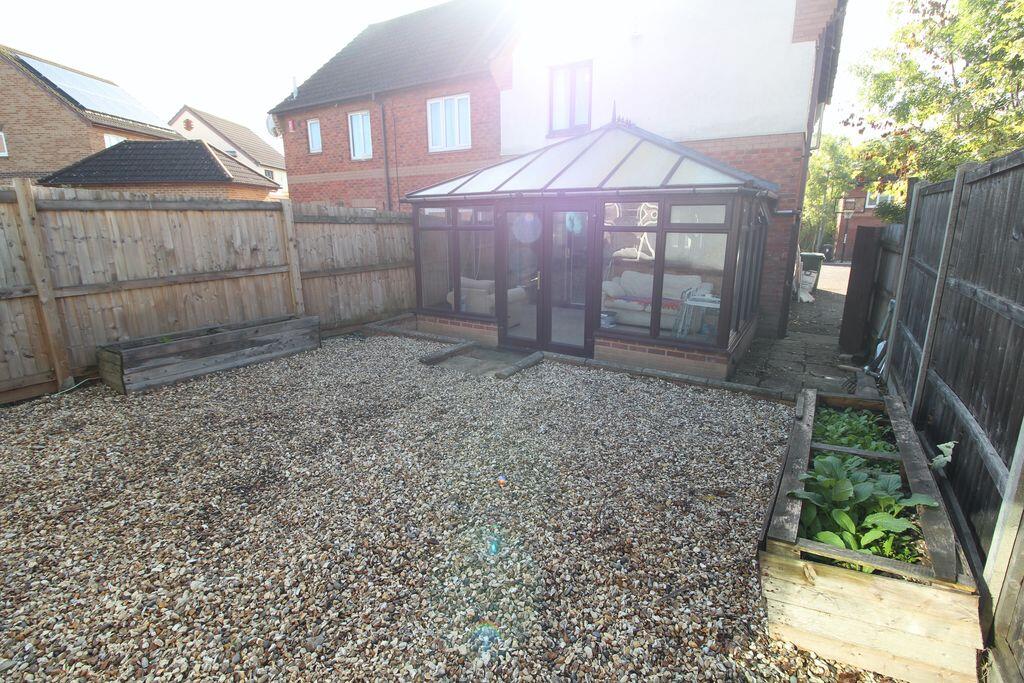 House in Bristol, Bradley Stoke - More