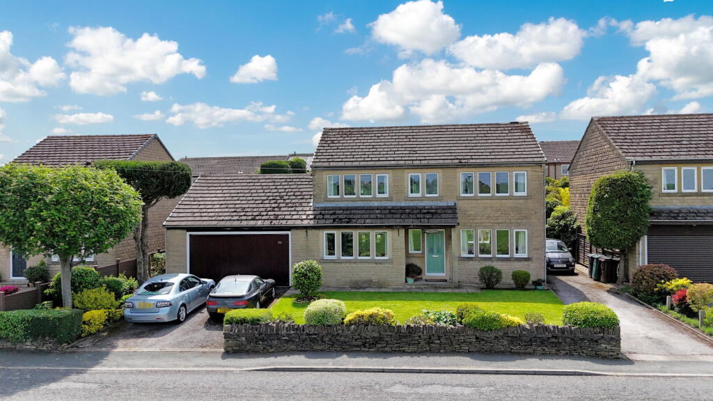 4-bed detached on Moor Lane, Highburton, Huddersfield, HD8, £595,000