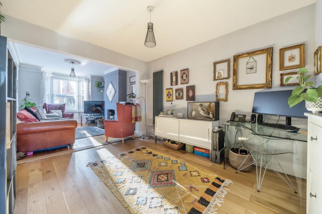 Monks Road, Winchester, SO23 - View 3