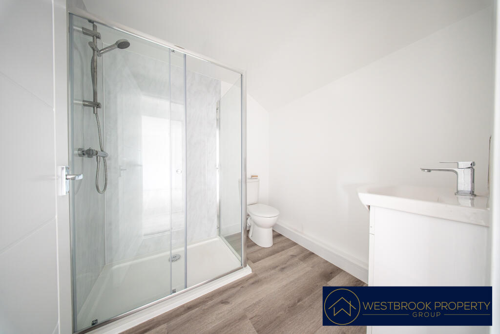 Apartment in Chelmsford - View 5
