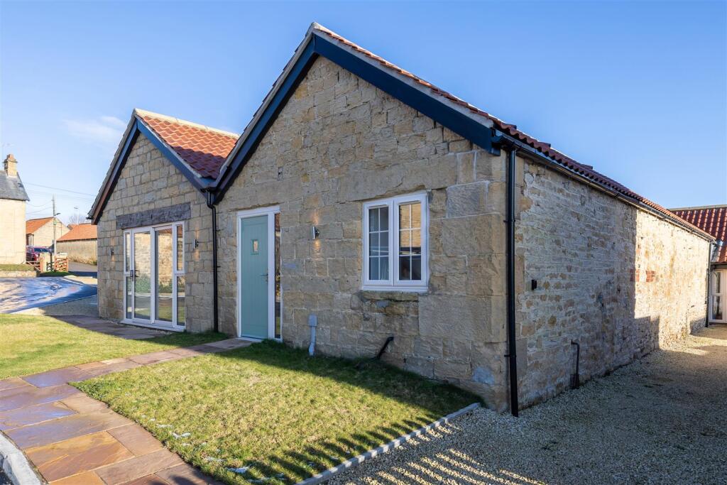 Main image of property: The Courtyard, Wilton, Pickering