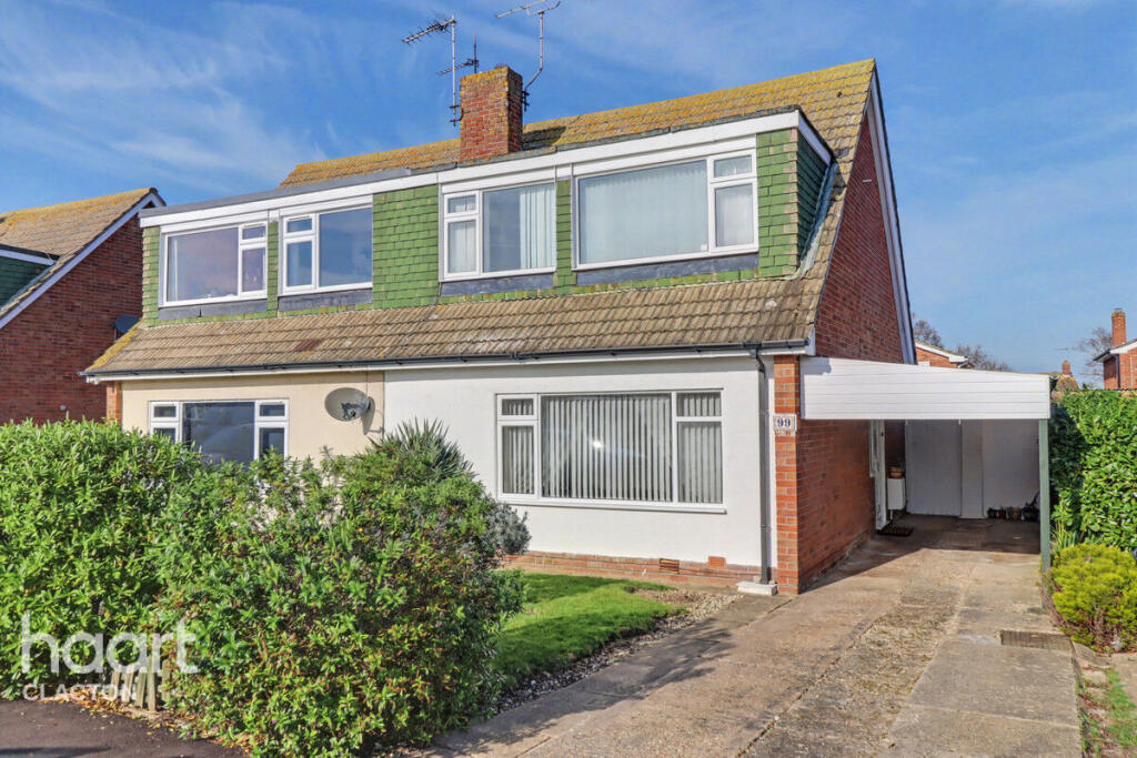 Main image of property: Fleetwood Avenue, Clacton-On-Sea