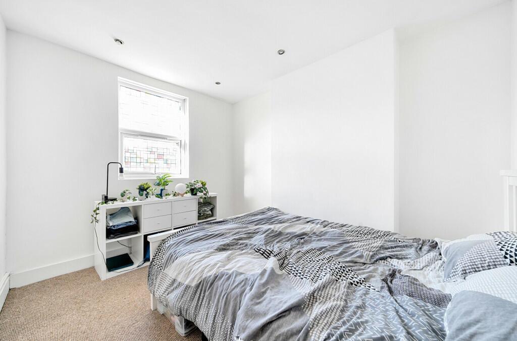 Clarendon Road, Hove photo 4