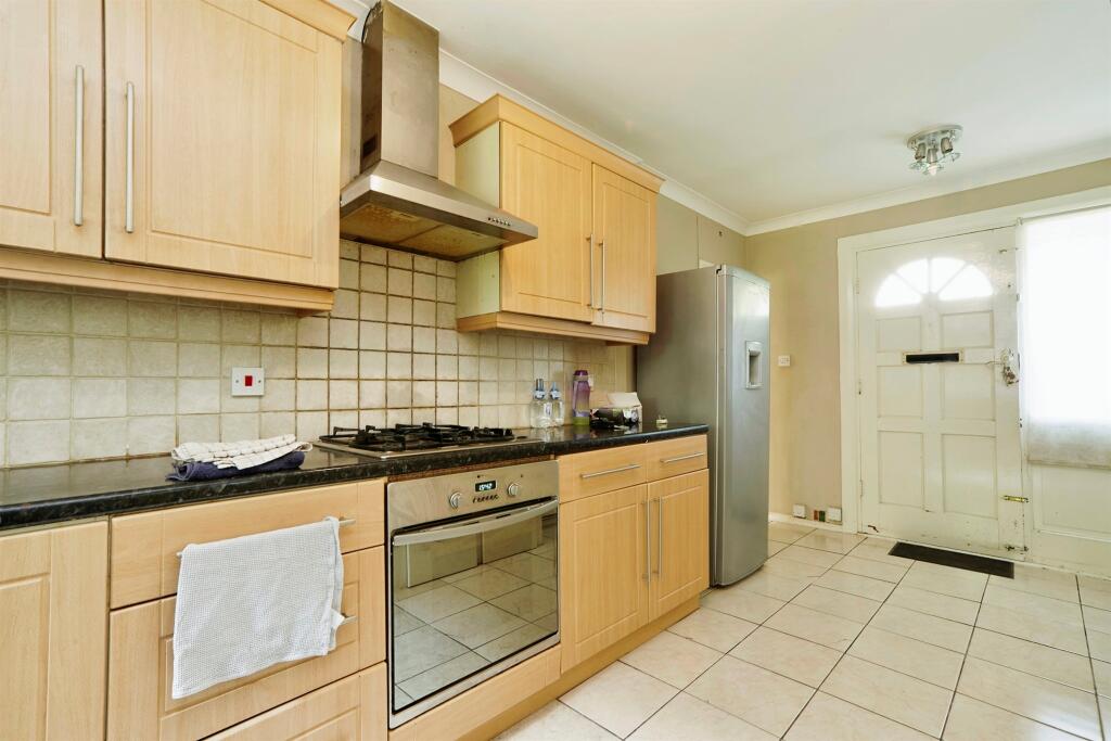 Black Moor Road, Leeds photo 4
