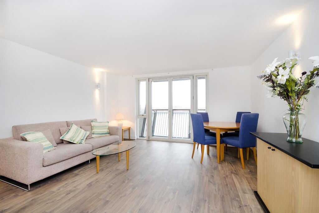 Main image of property: Vanguard Building, Westferry Road, E14