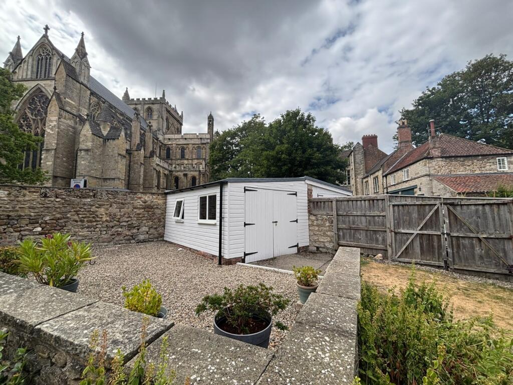 Property photo 10