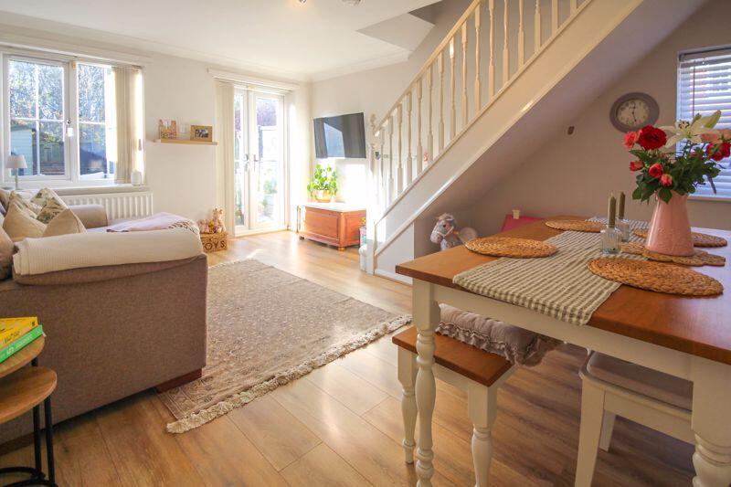 Main image of property: Hawkinge 