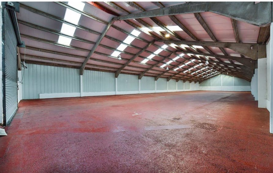 Unit 28 Roseland business park 10.png