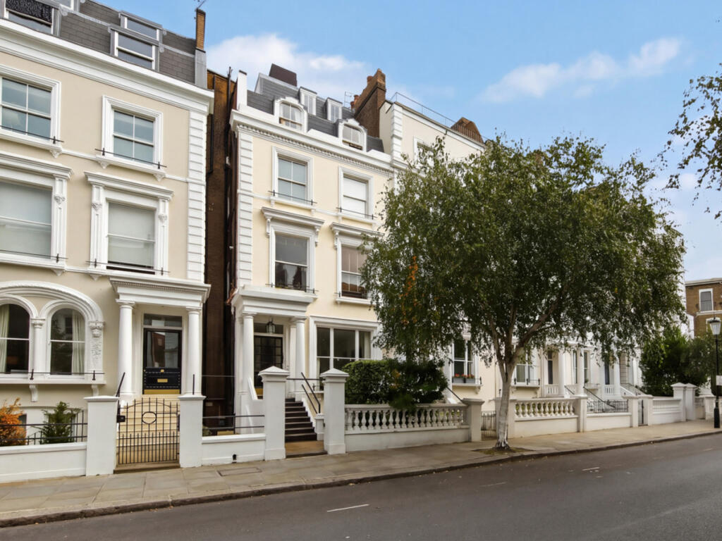 Main image of property: Pembridge Crescent, London, W11