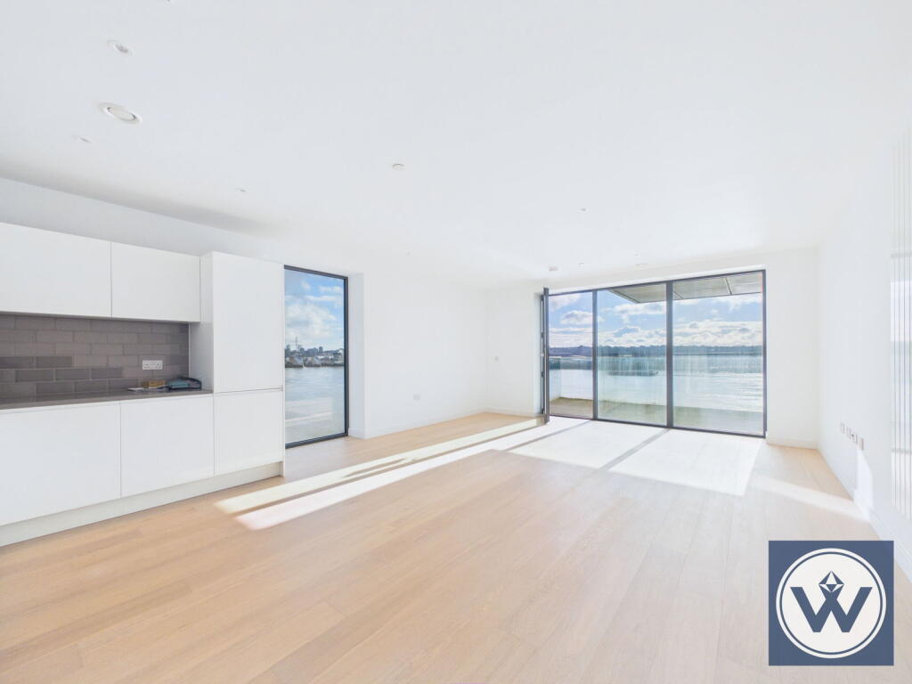 Main image of property: Cable Street, London, E16 2SX