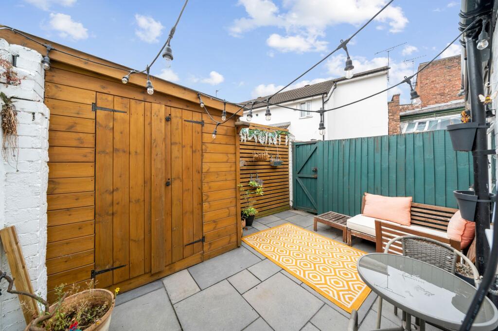 House in Newton-le-Willows, Wargrave - View 4