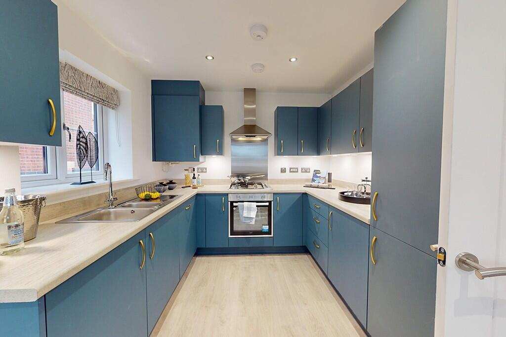 Hugglescote, Leicestershire, 
LE67 3HL photo 4