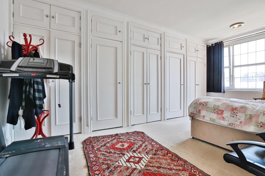 Apartment in Bournemouth - View 5