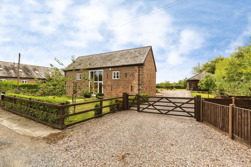 House in Llandudno, Holt - View 2