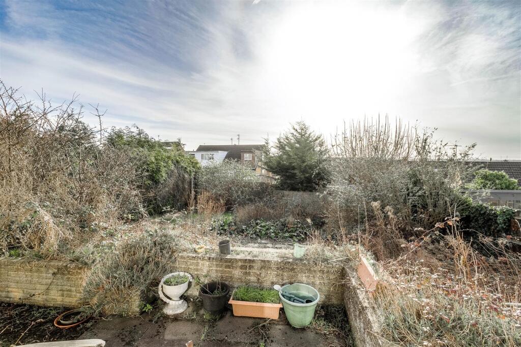 Scott Road, Wellingborough photo 3