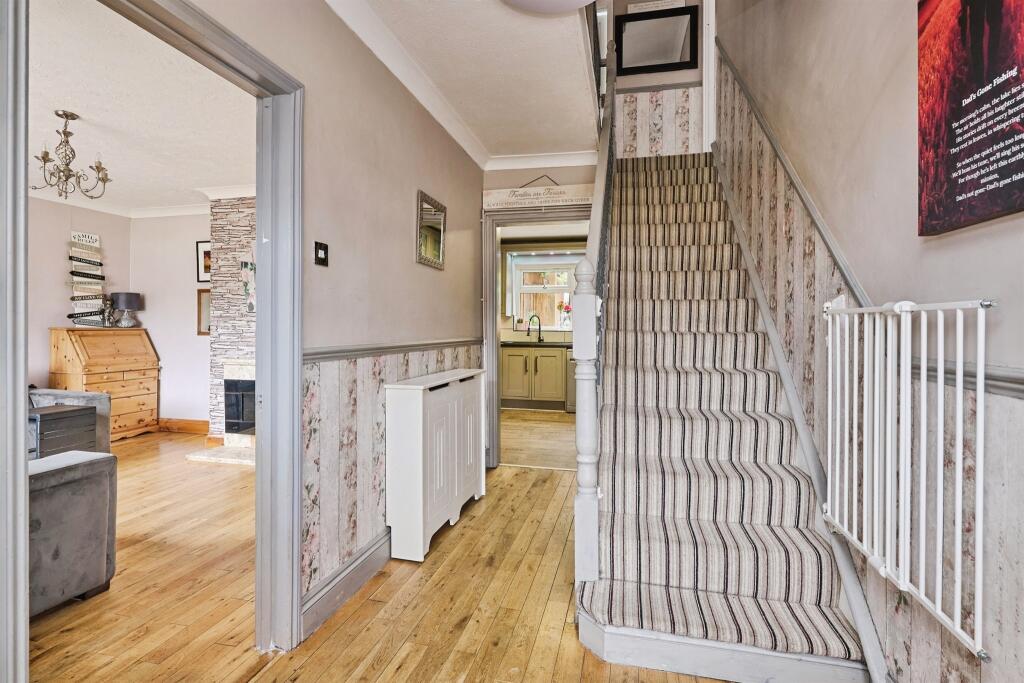 House in Huntingdonshire, Alwalton - View 5