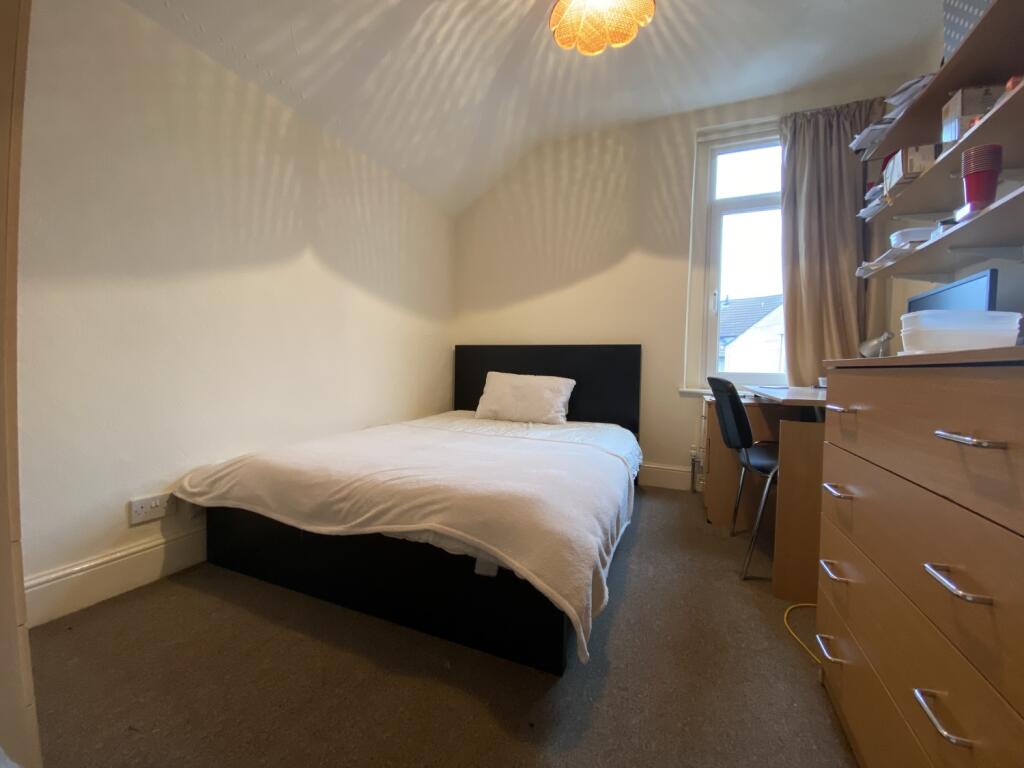 House in Cardiff, Cathays - View 5