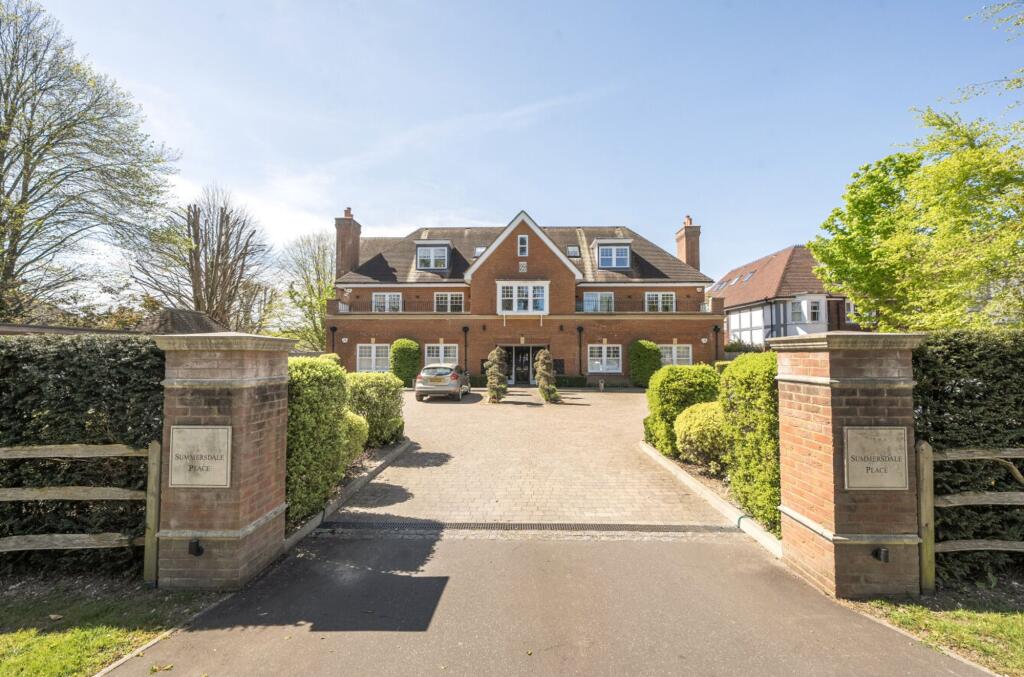 Apartment in Chichester - View 5
