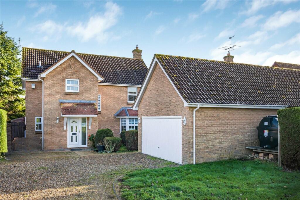 Main image of property: Putlowes Drive, Fleet Marston, Aylesbury, HP18