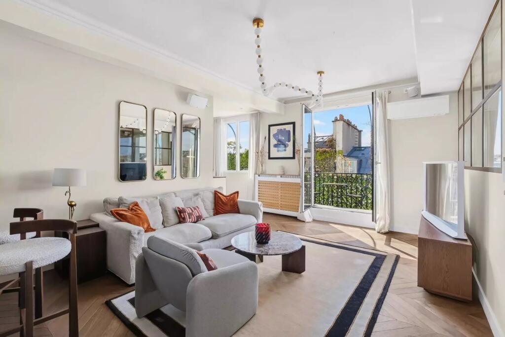 Main image of property: Paris-Isle of France, Paris, Paris