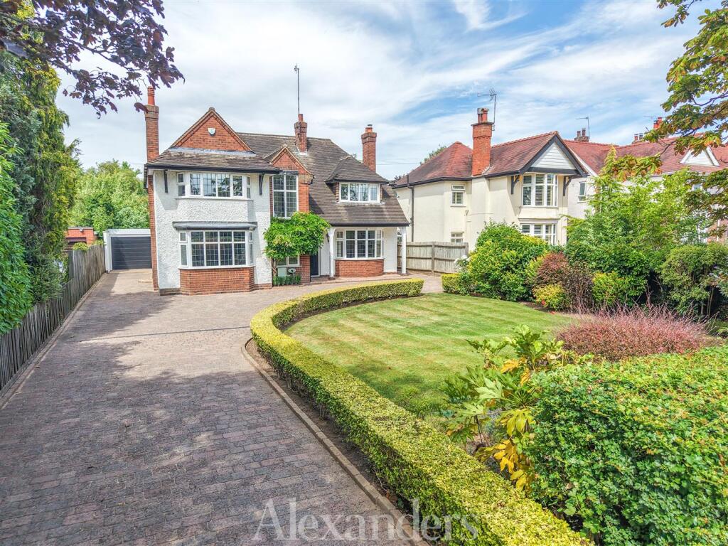 Main image of property: Hinckley Road, Nuneaton