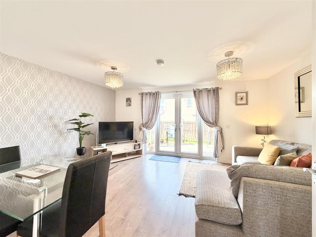 House in Cambuslang, South Lanarkshire - View 4