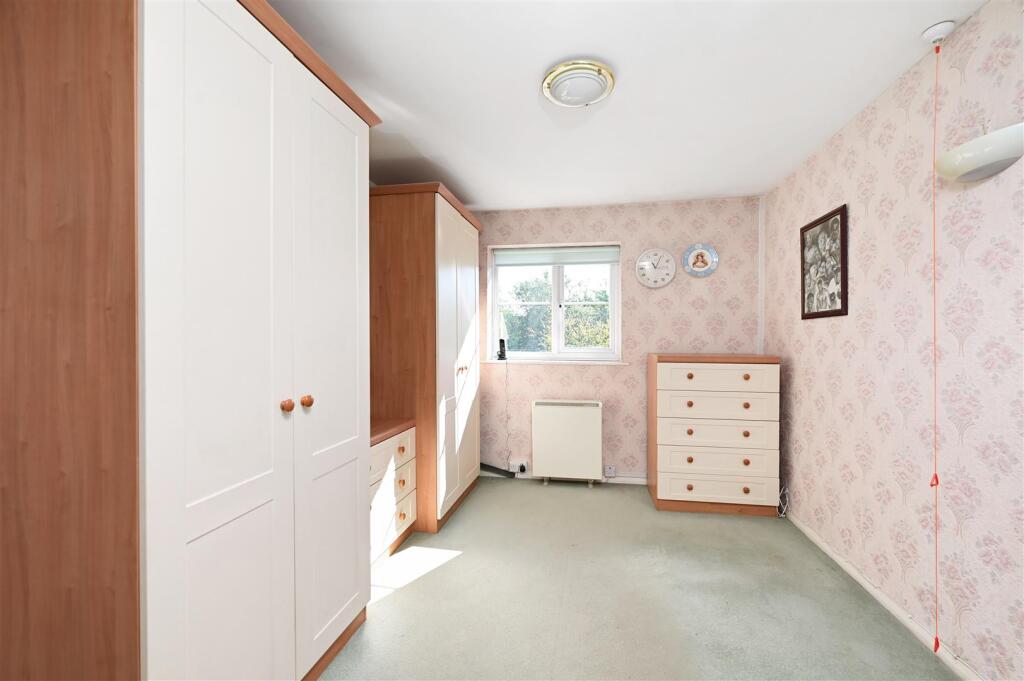 Apartment in Basingstoke and Deane, Old Basing and Lychpit - View 5