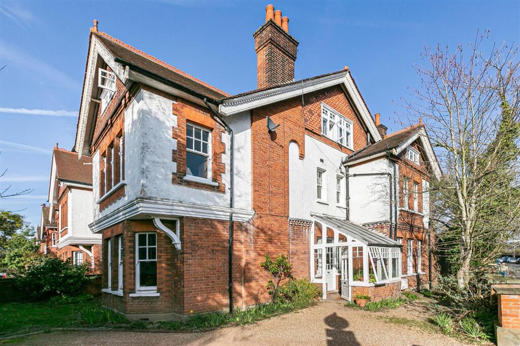 Main image of property: Richmond Road