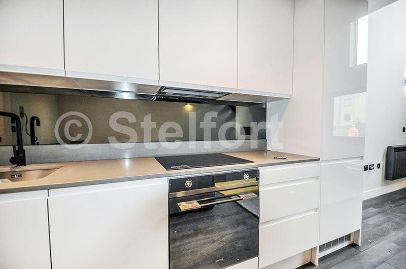 Apartment in London - View 3