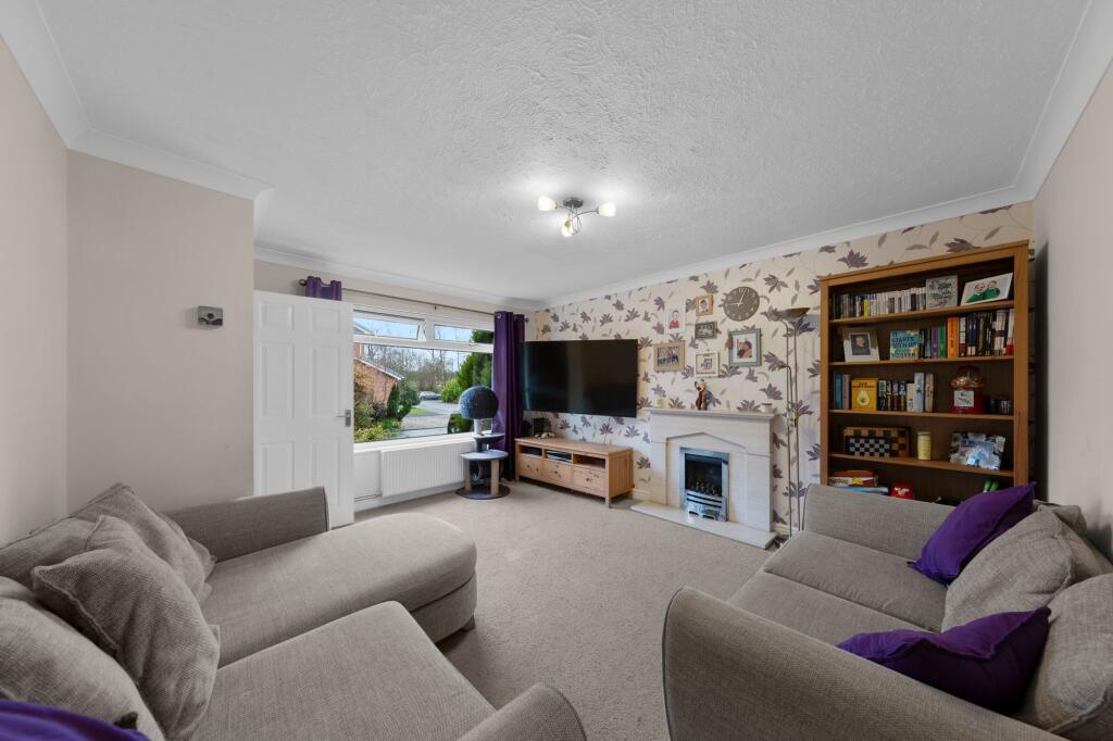 Havisham Close, Birchwood, WA3 photo 2