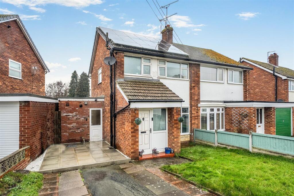 Main image of property: 182 Crowmere Road, Shrewsbury, SY2 5LA